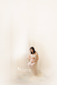 Maternity photography Vanvouver
