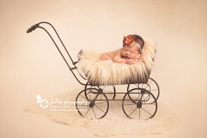Vancouver-newborn-photography-Avery-old-stroller