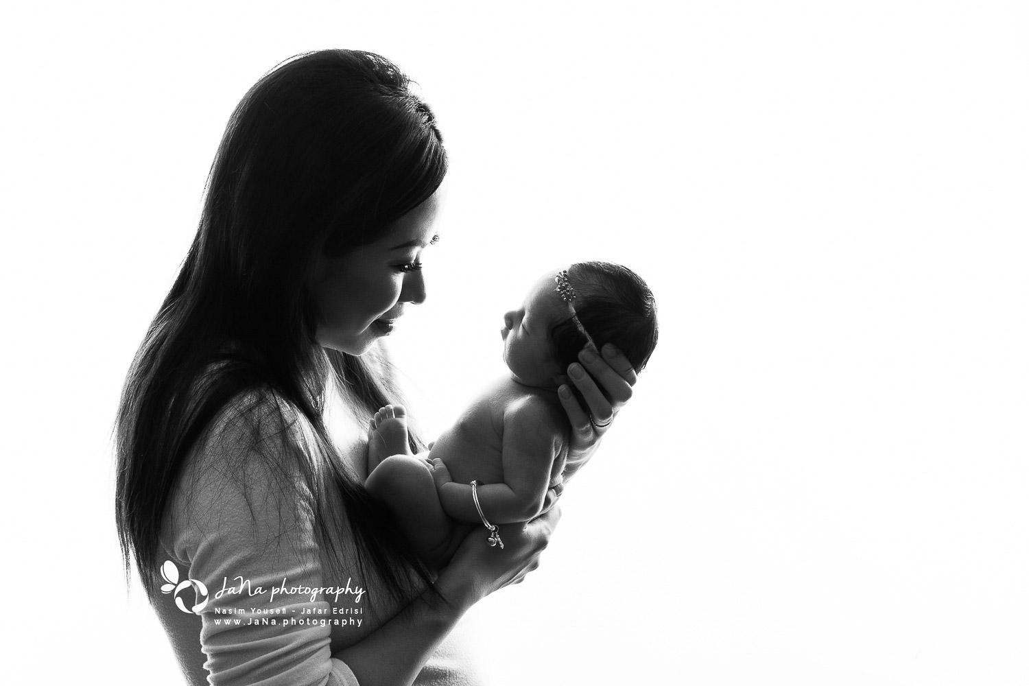 Maternity & Newborn photography Vancouver