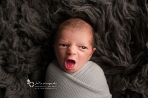 vancouver_newborn_photography_Illya_15