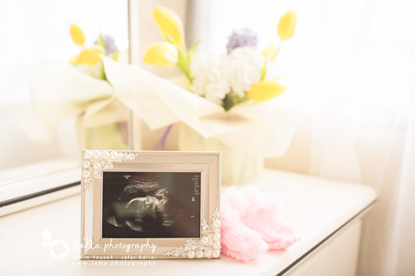 Maternity_Newborn_Photography - Deer_Lake_Park_Burnaby_1