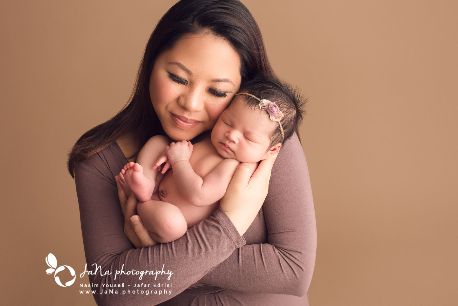 Maternity & Newborn photography - Deer Lake Park Burnaby