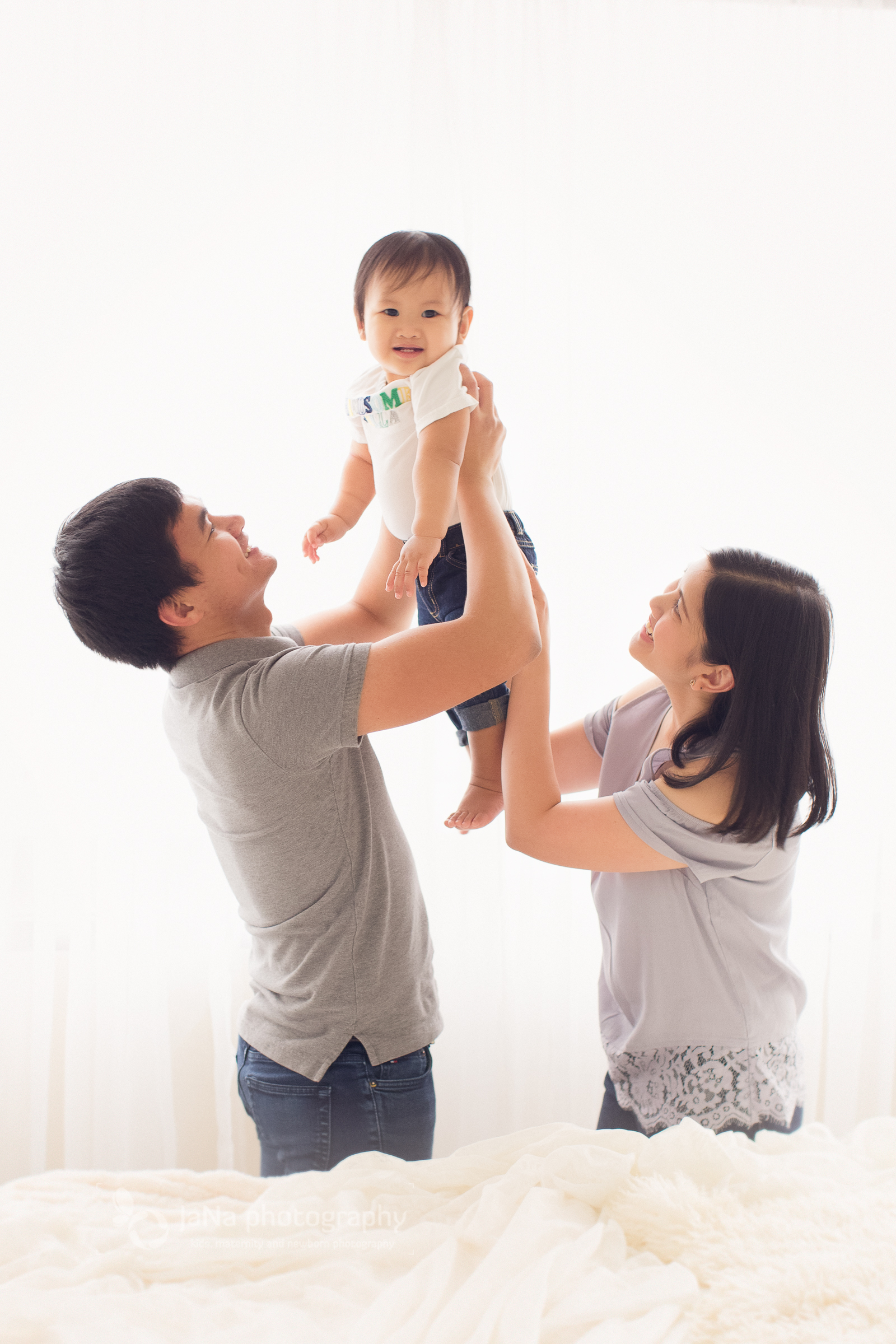 Vancouver cake smash photography - one year old - baby boy