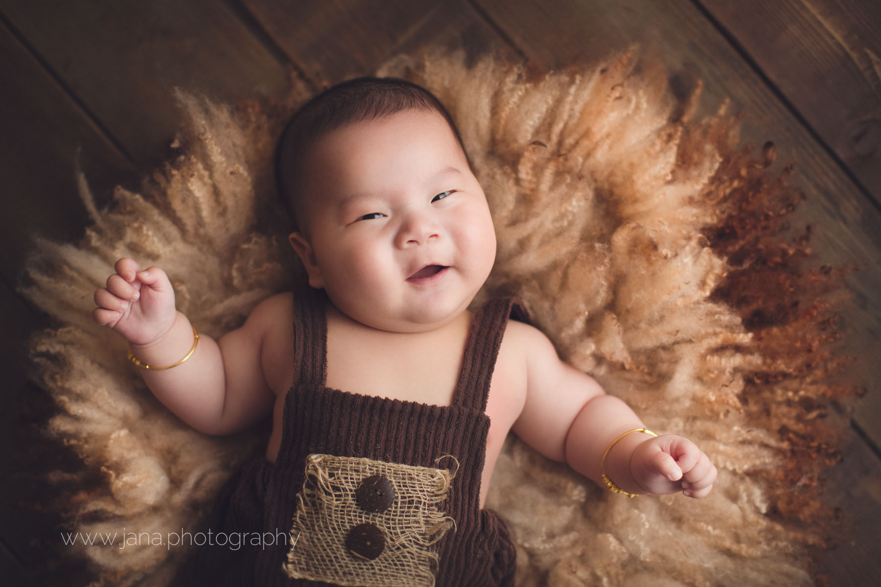 vancouver 100 days old photography - brown - boy - smile