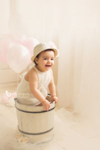 baby photography - white - smile