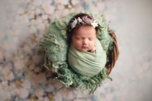 vancouver newborn photography - Stephanie - green setup flower