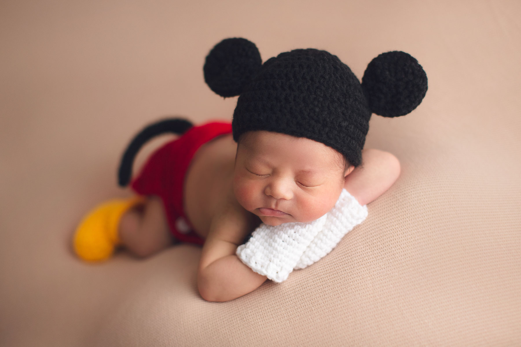 newborn photography Mickey mouse outfit