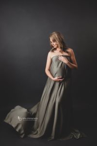 maternity photography - fabric green