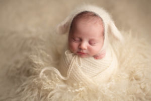 affordable vancouver newborn photography - cute white