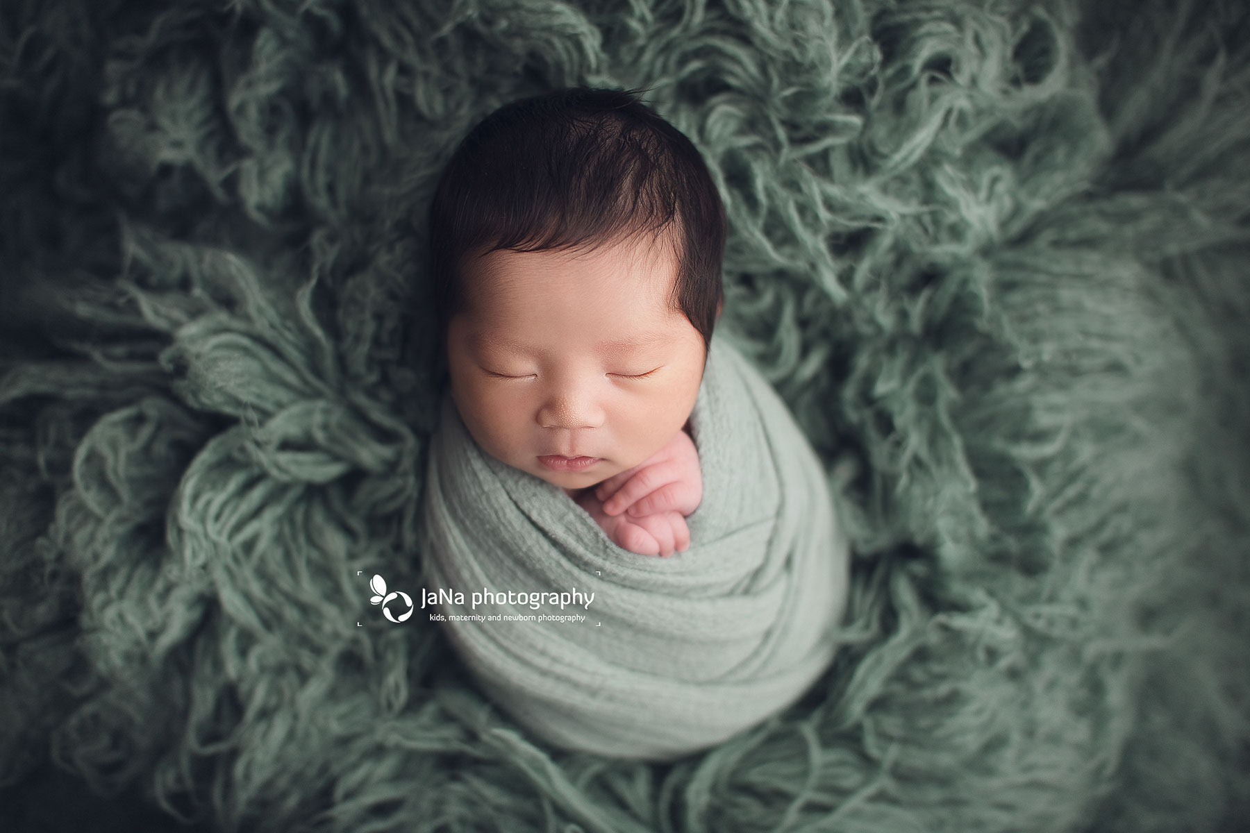 baby boy green setup-jana-photography