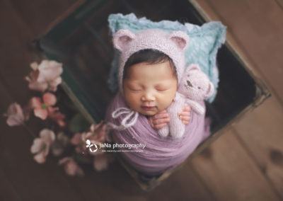 newborn photography vancouver - baby girl