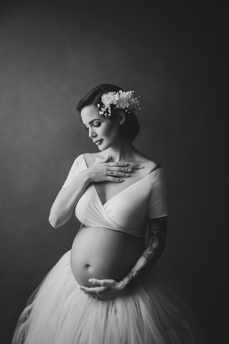 glamorous pregnancy photo with skirt tutu with maternity photography vancouver