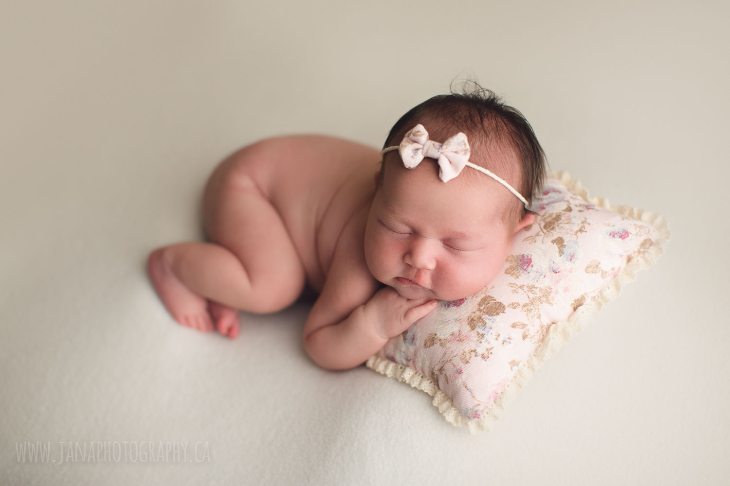 newborn photography vancouver - burnaby bc - jana - baby girl 