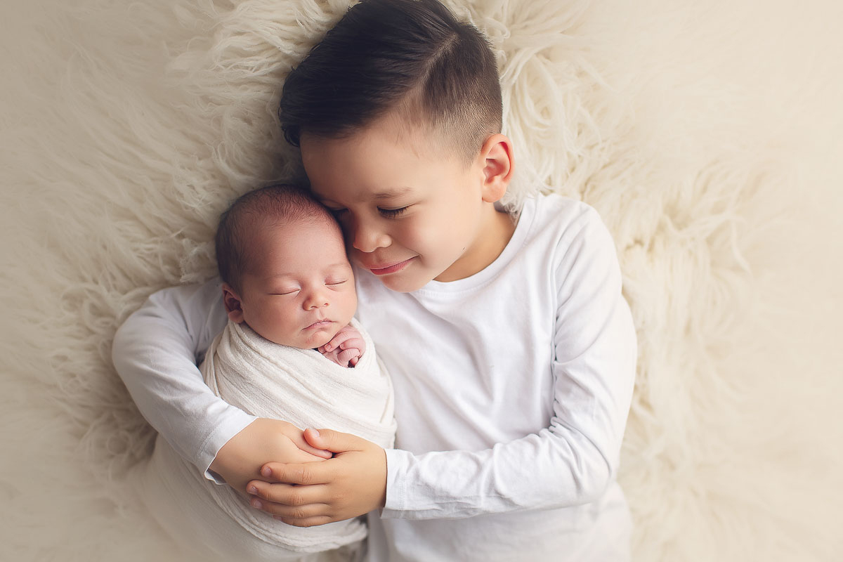 sibling brothers photo - hug - white back ground
