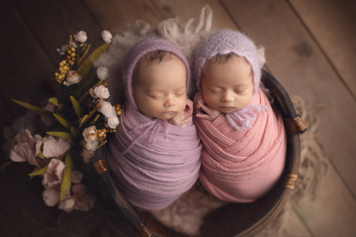 twins-newborn-photography-3