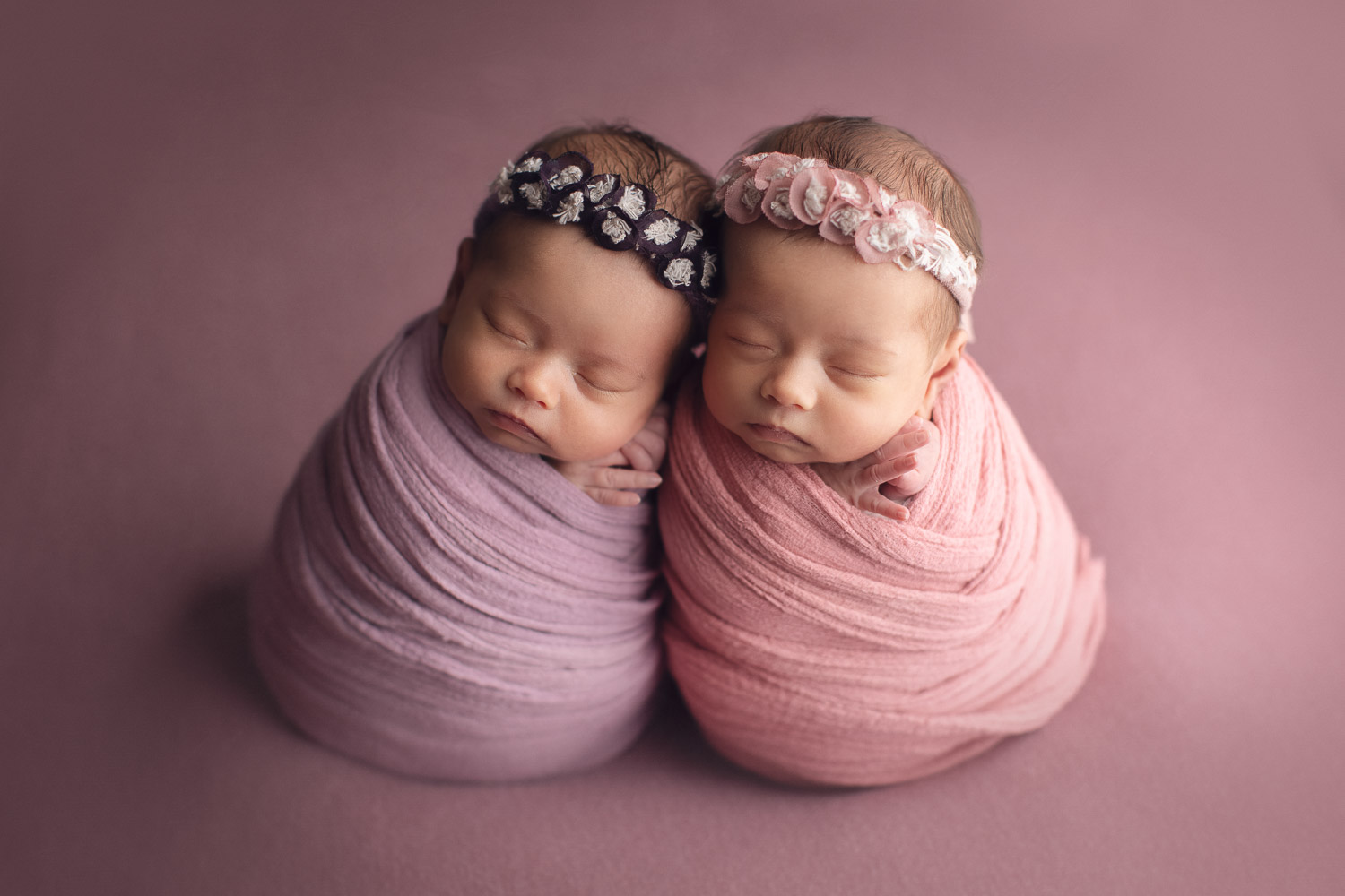 Twins newborn photography