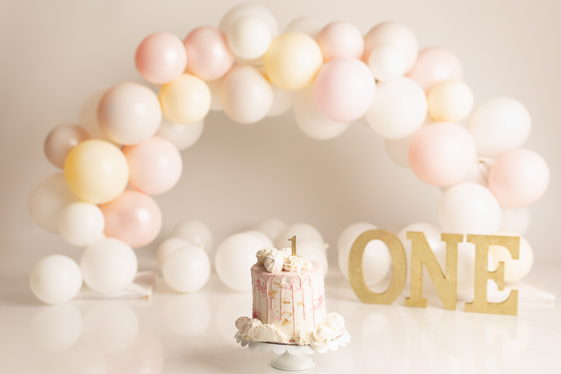 Cake smash photography Theme and preparation - girl setup - Pastel pink and white - Best photographer Richmond