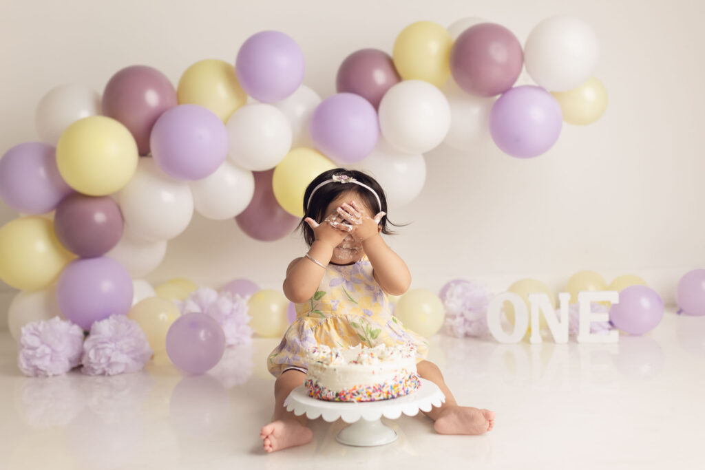 yellow-purple-cake-smash-photography