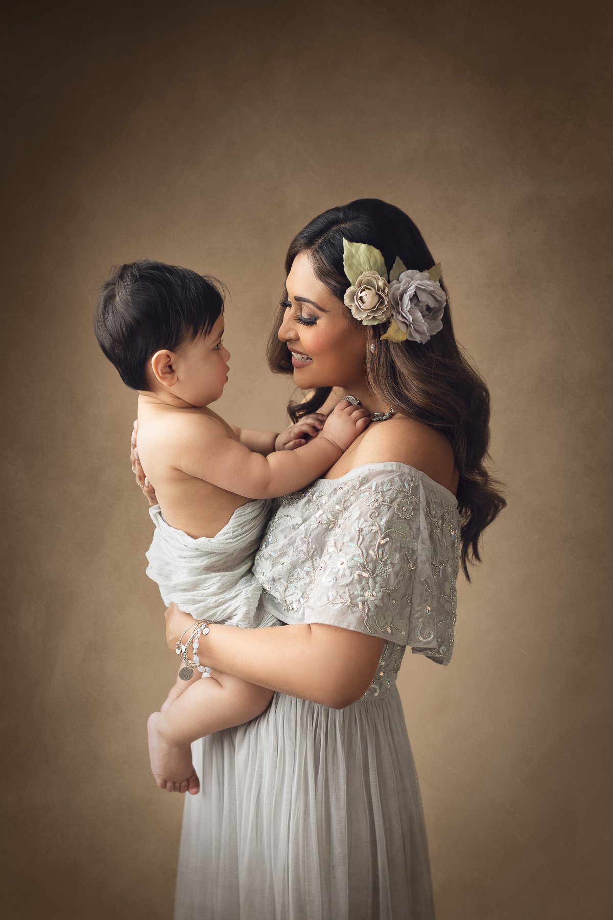 Honouring Your Body: Vancouver Maternity Photographer – Mateus Studios