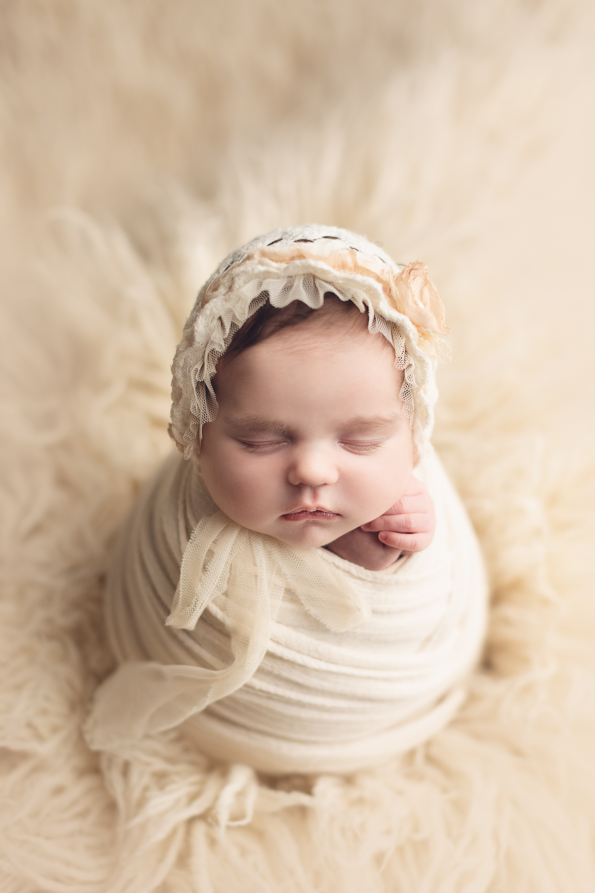 newborn photographer in vancouver - surrey - baby girl pink background headband