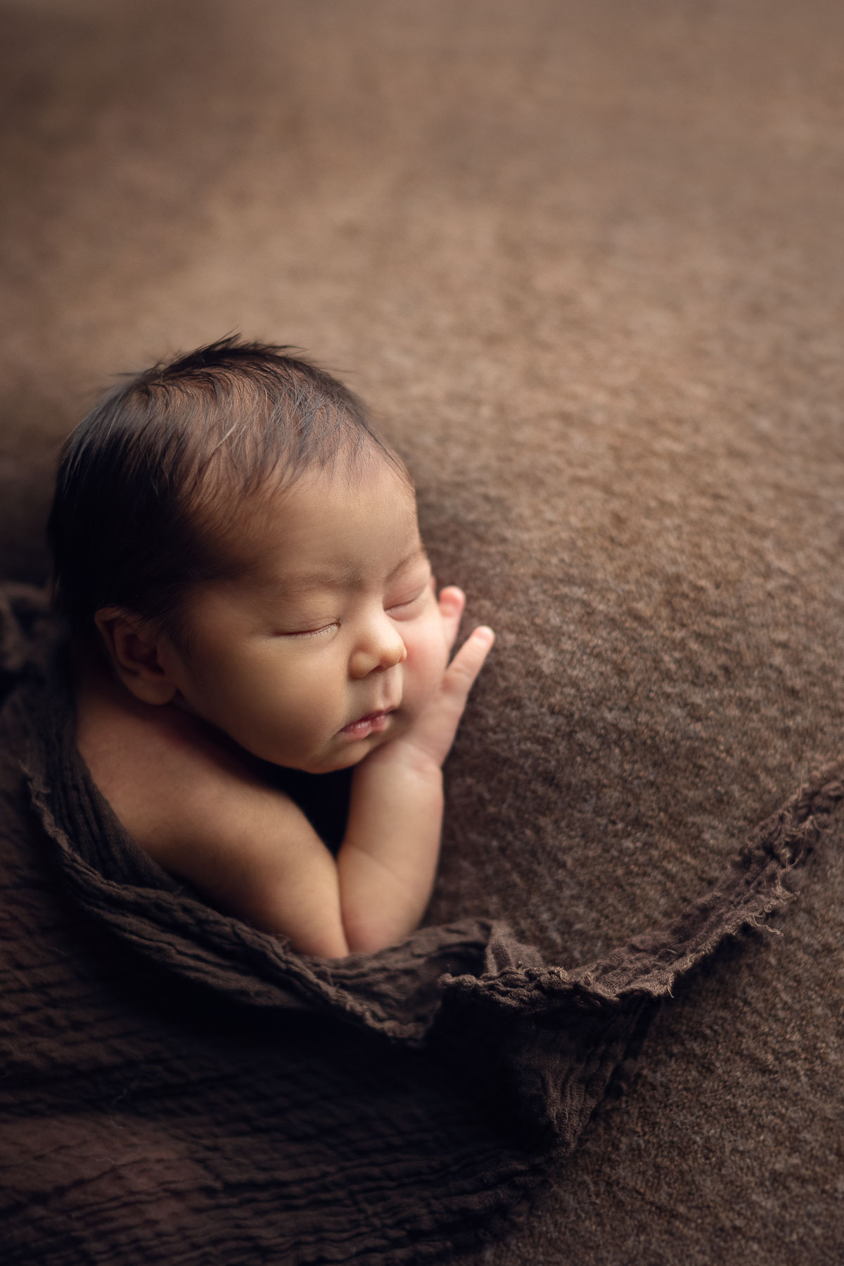 Capturing Precious Moments: The Best Newborn Photographer in Vancouver