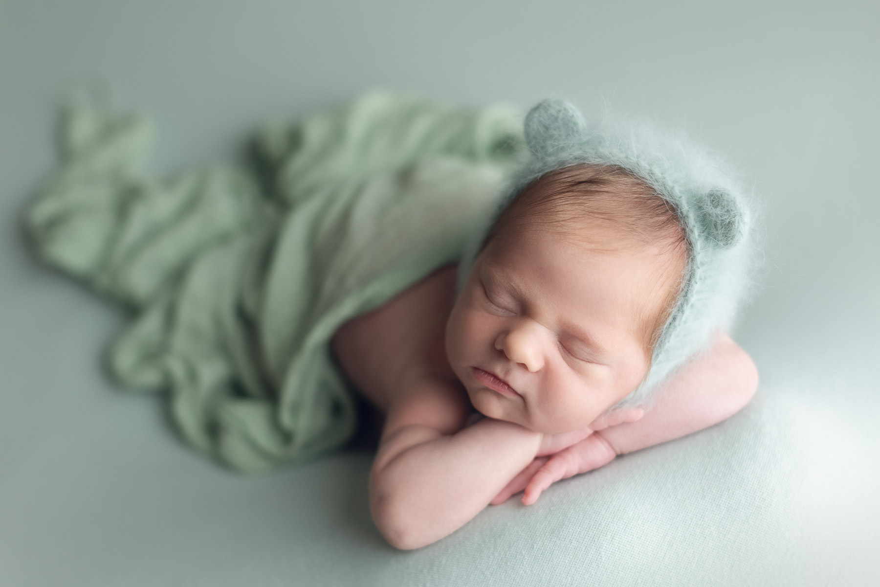 newborn baby black and white