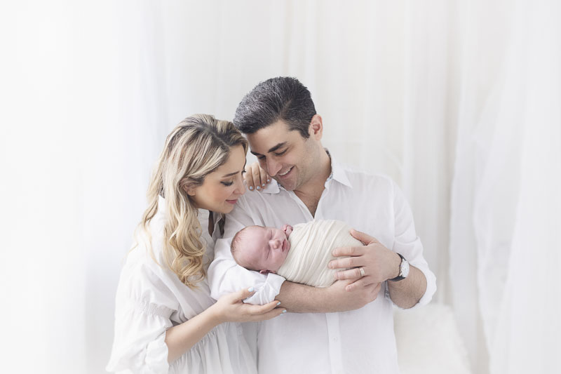 newborn family photography vancouver - white and natural background