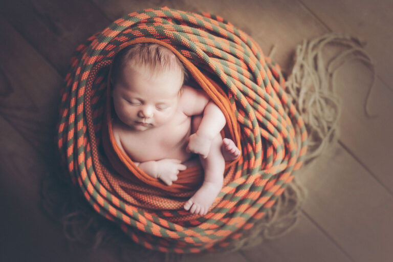 newborn-photography-rockclimbing-rope-2