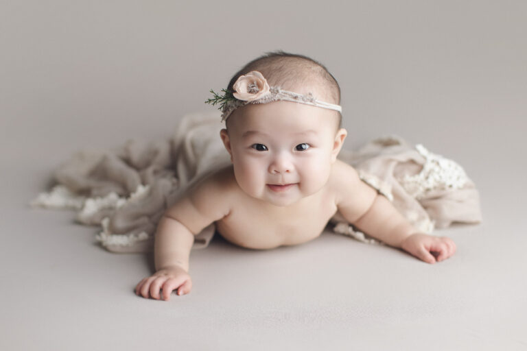 100 Days Baby Photography Vancouver 100-day-old baby milestone photoshoot