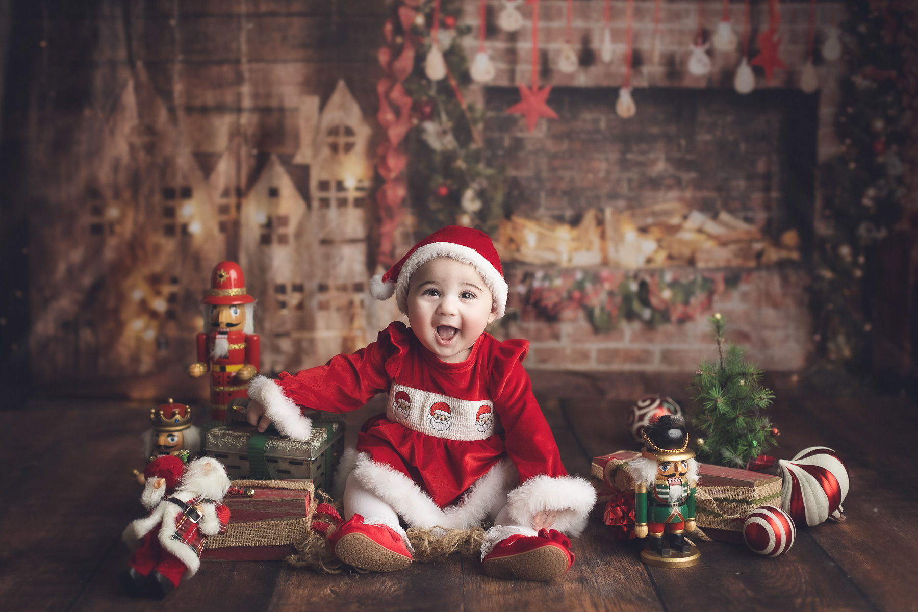 Christmas mini sessions Vancouver nutcracker set